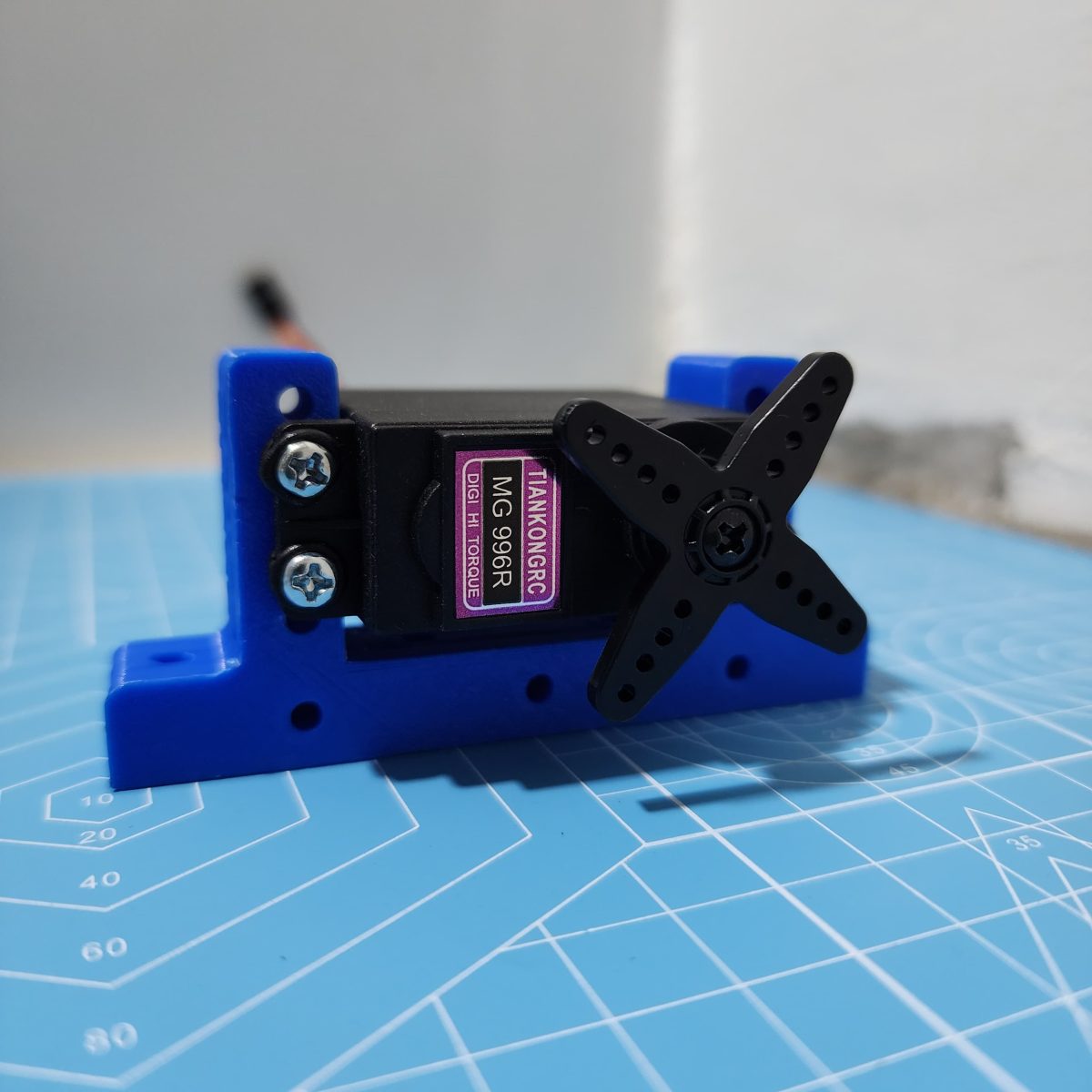 Bracket Servo MG995 MG996 MG996R TD Series Servo Holder vertical - Image 7